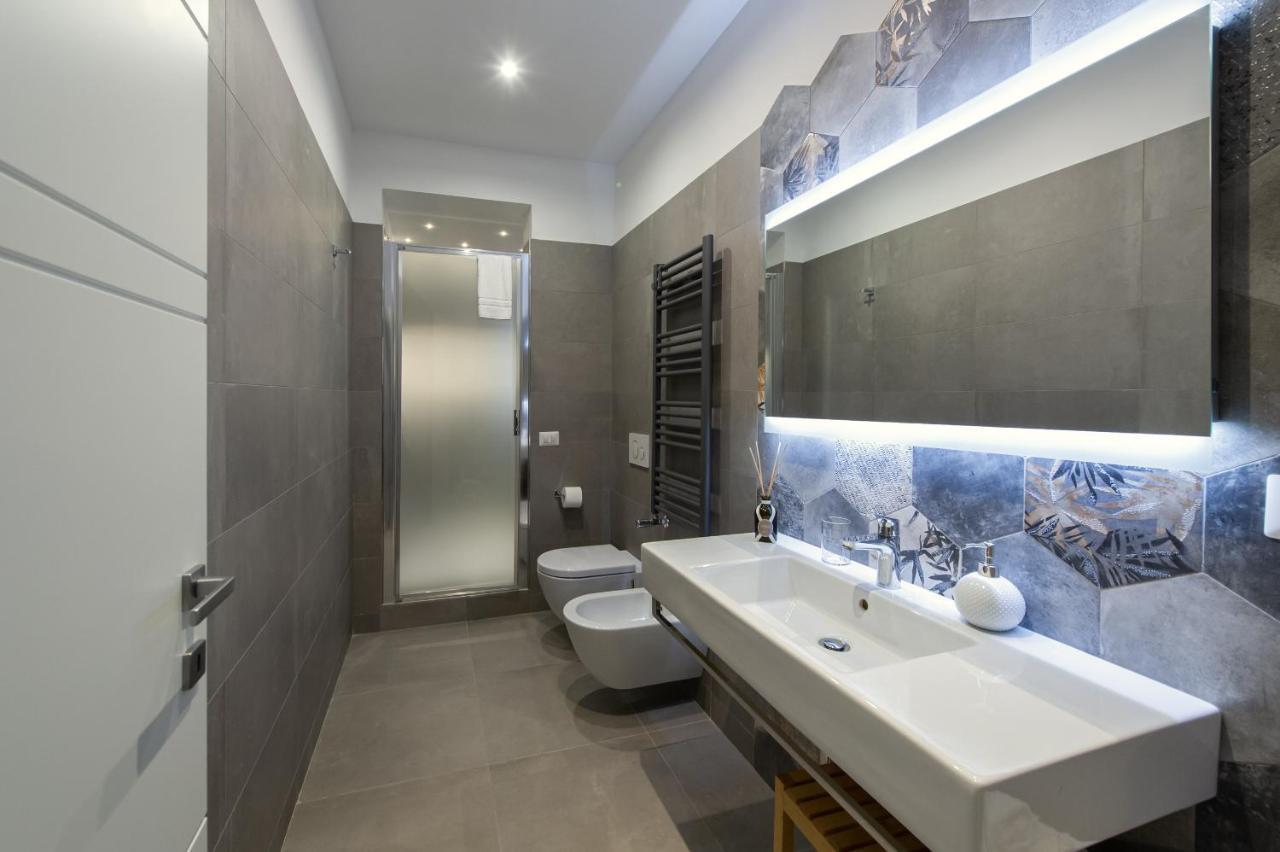 Peony - 13 Piazza Pio XI Apartman Róma Kültér fotó